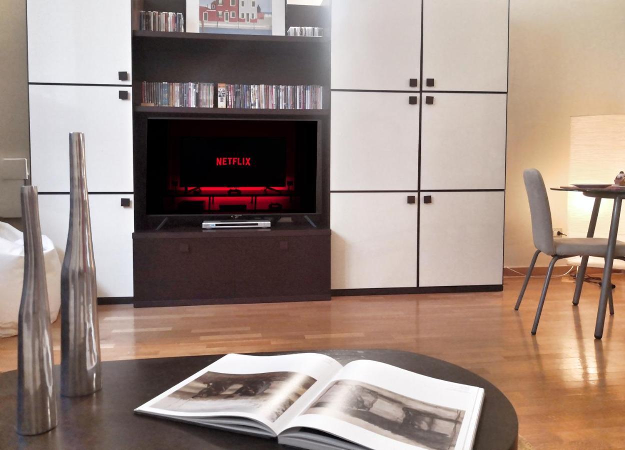 Apartamento New Loft Di Design Tortona - Navigli - Darsena Milão
